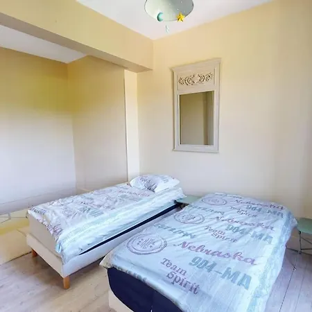 Maison En Pierre 424 M² Holiday home Aubiac (Lot-et-Garonne)